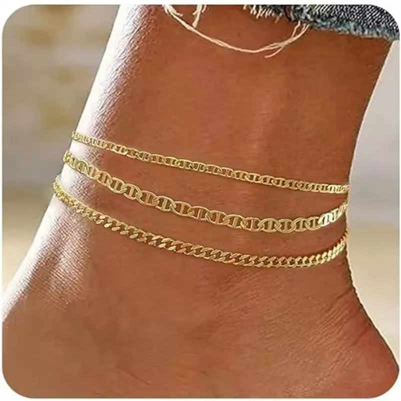 Ladies elegant ankle bracelet with sparkling zirconia elements Nin Boutique