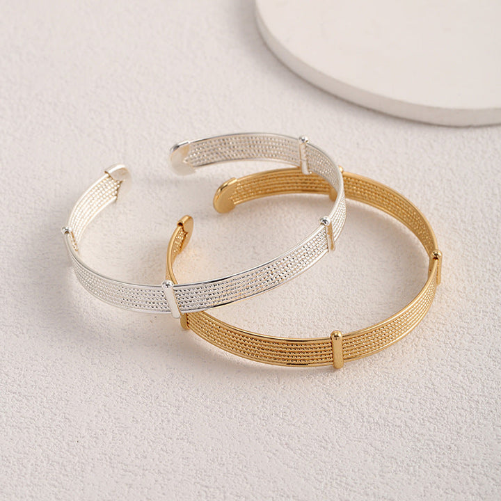 Women's Open Bangle with Elegant Structural Design Nin Boutique