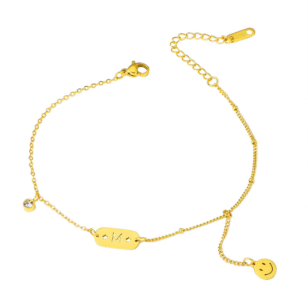 Ladies personalized ankle bracelet with charming pendant and sparkling crystal Nin Boutique