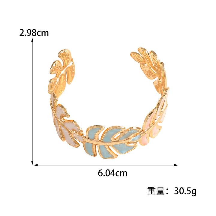 Women Open Bangle in Elegant Leaf Design Nin Boutique