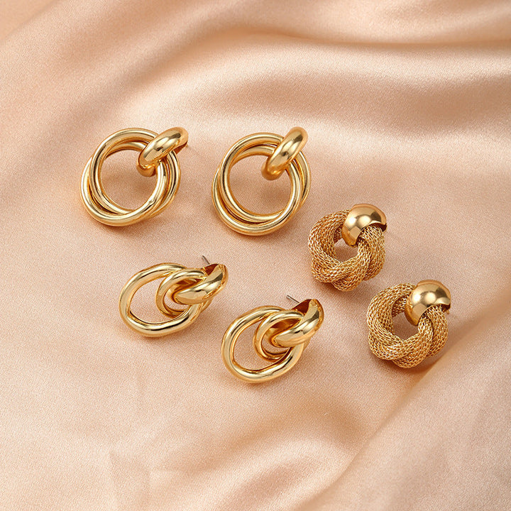 Women's earrings made of high-quality stainless steel with playful chain design Nin Boutique