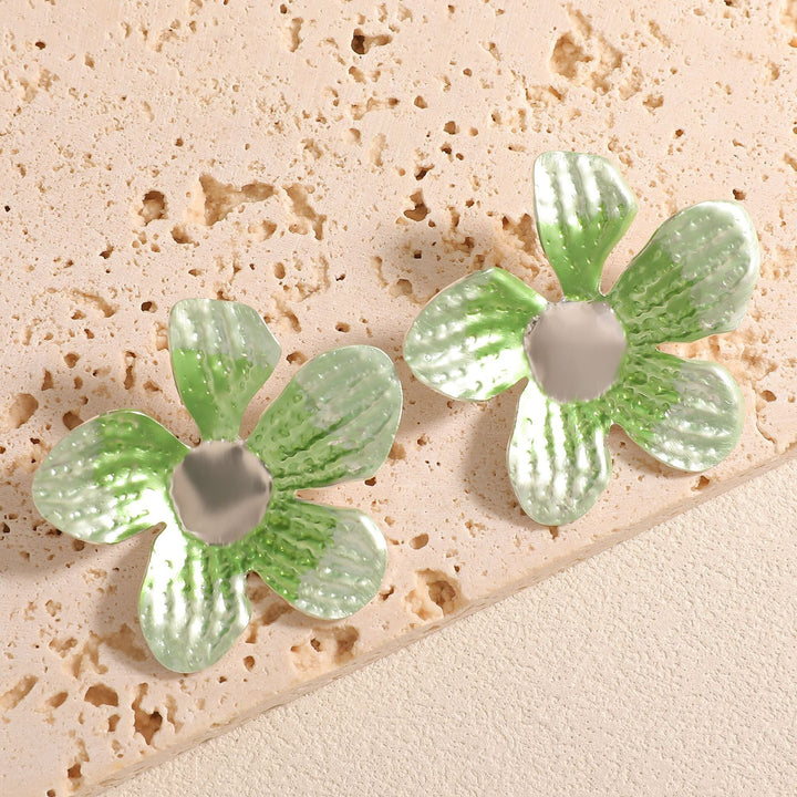 Ladies earrings in artistic flower design Nin Boutique