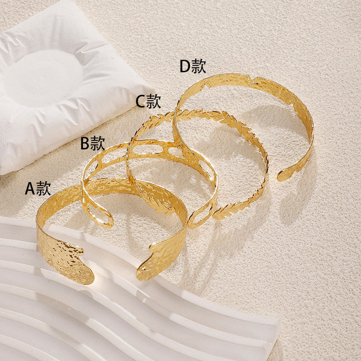 Ladies Open Bangle with Elegant Floral Pattern Nin Boutique