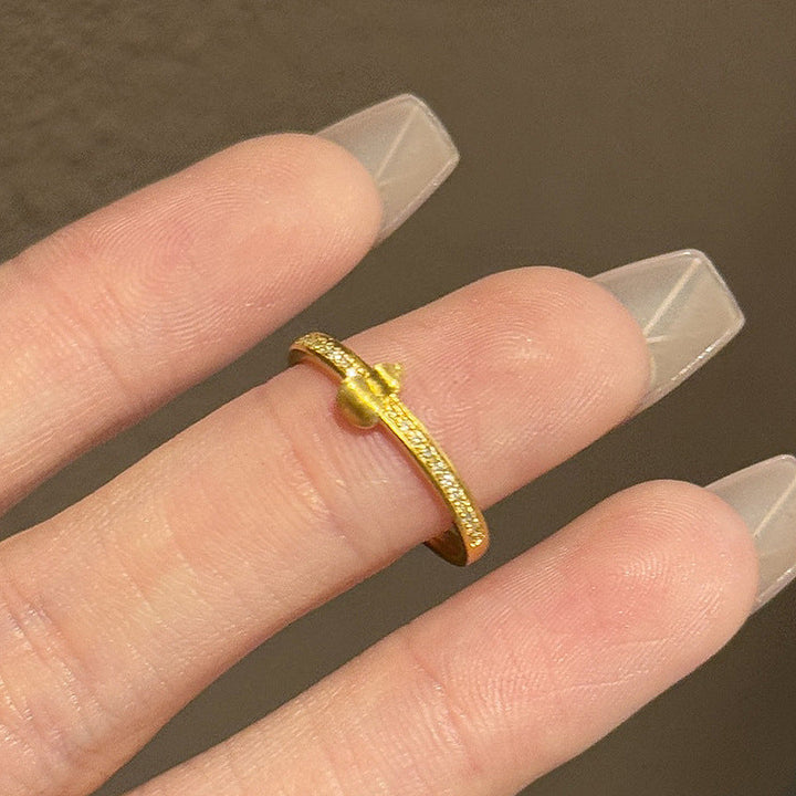 Ladies Open Ring with Elegant Detail Nin Boutique