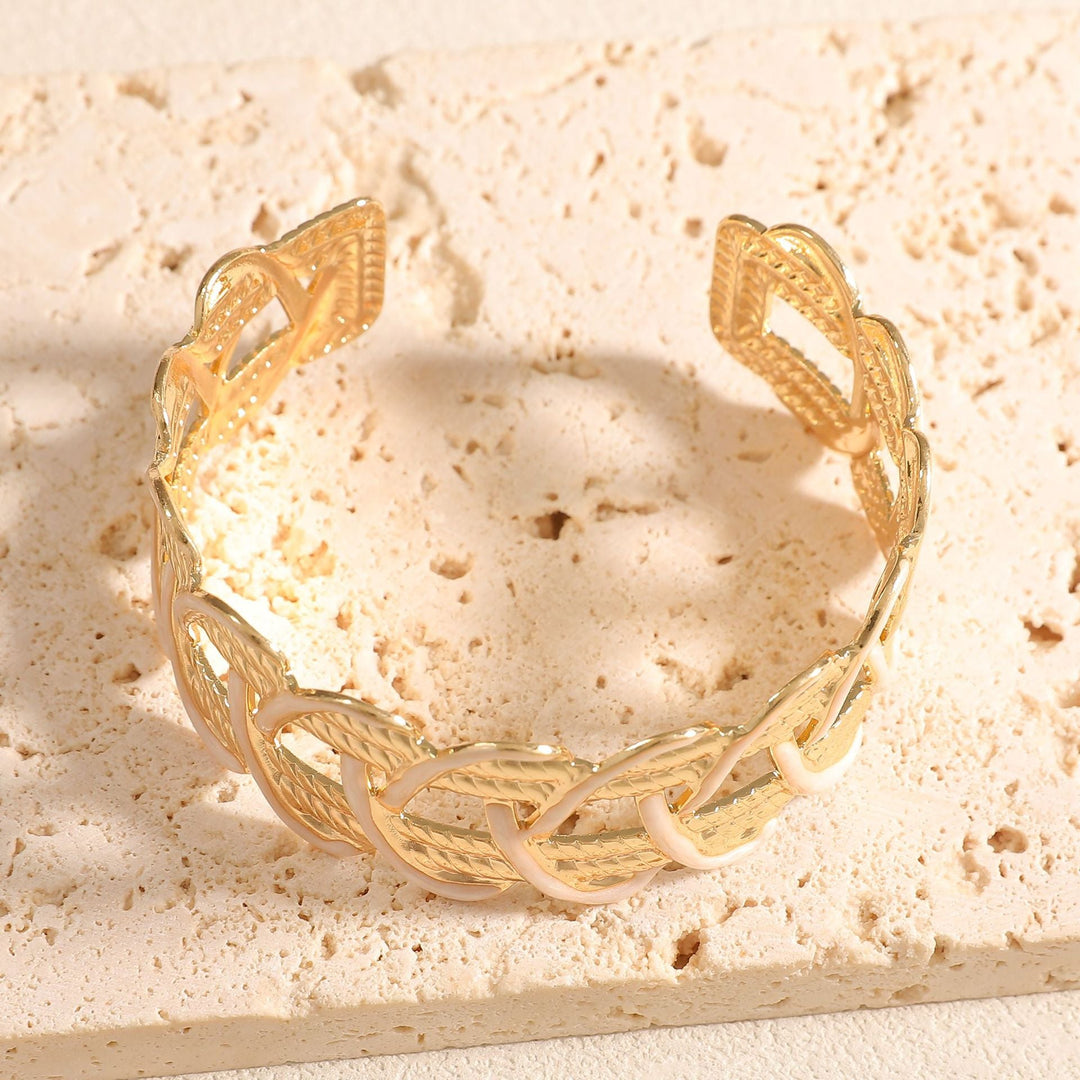 Women Open Bangle with Artistic Braided Pattern Nin Boutique