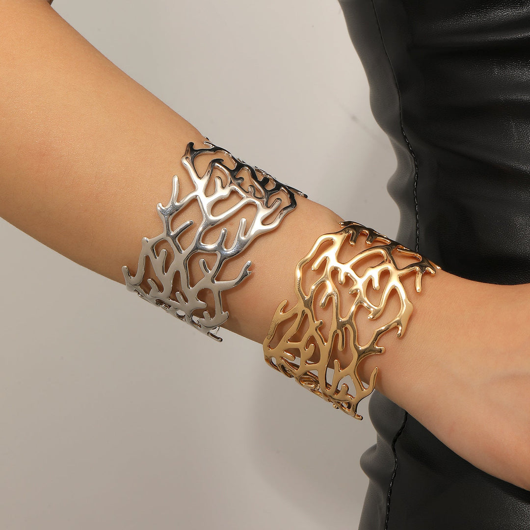 Women Open Bangle in Elegant Coral Design Nin Boutique