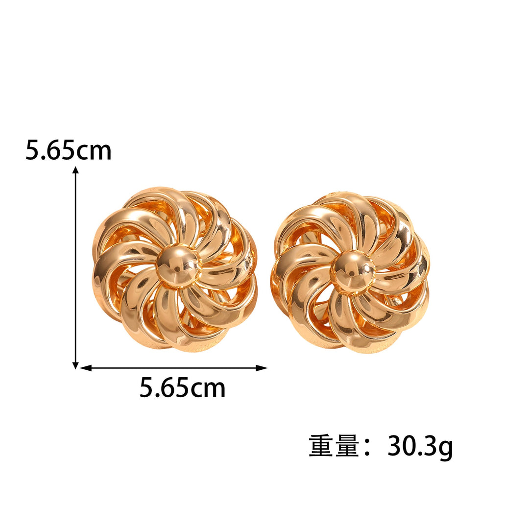 Women’s earrings in artistic flower design Nin Boutique