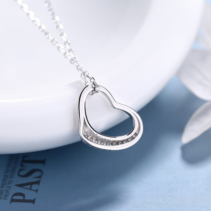 Women’s necklace with sparkling heart pendant and high-quality craftsmanship Nin Boutique