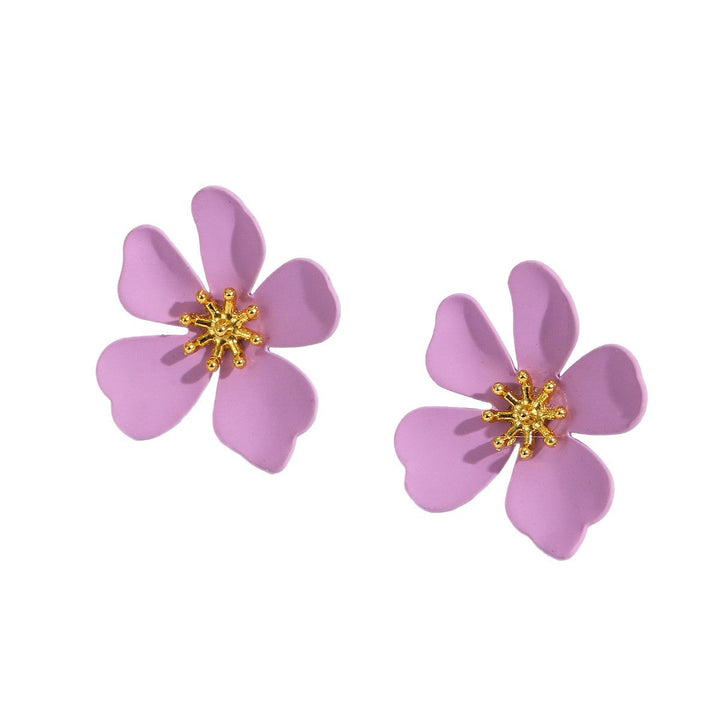 Women's earrings in floral design with shiny golden accent Nin Boutique