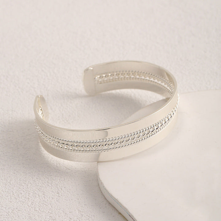 Women's Open Bangle with Elegant Structural Design Nin Boutique