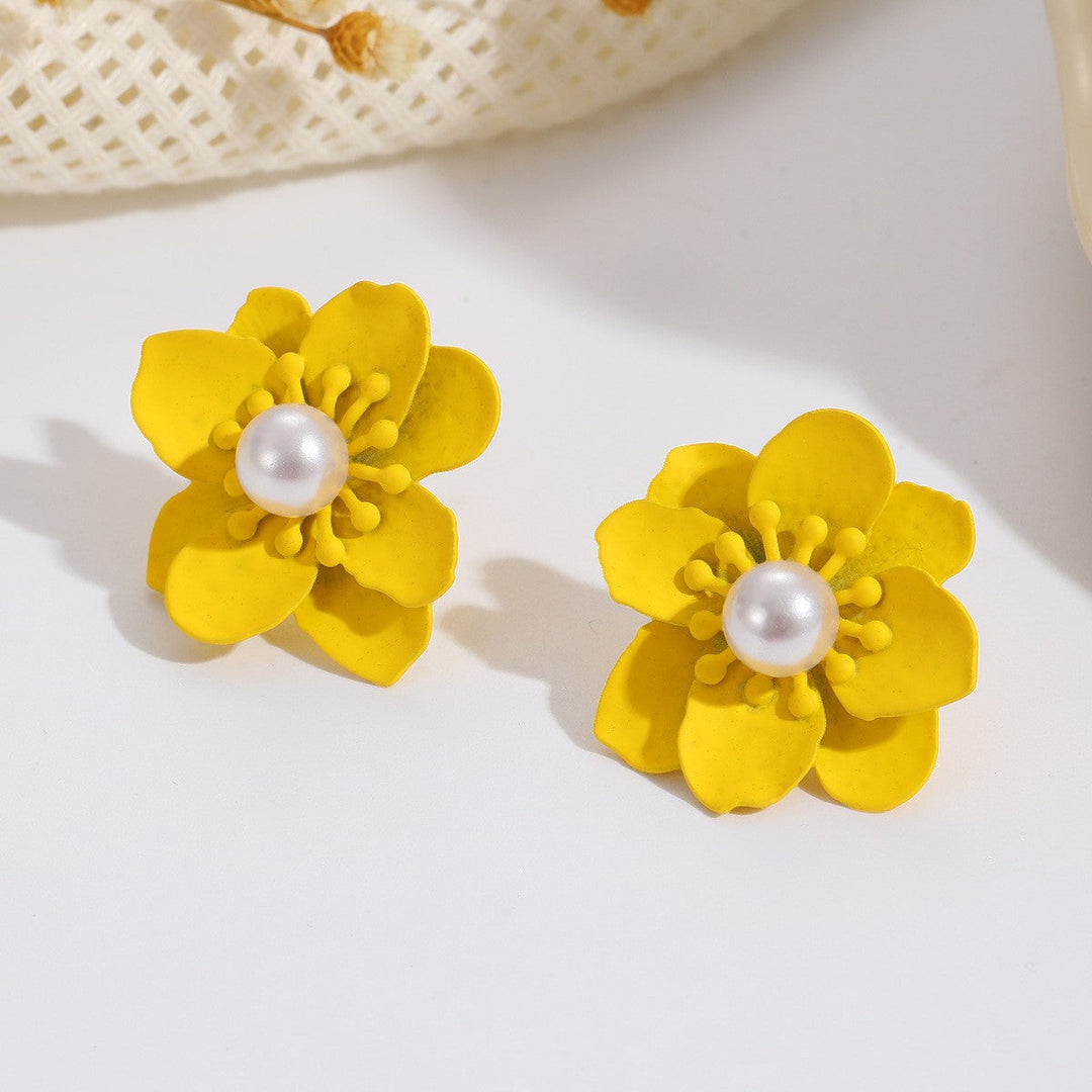 Women's earrings in elegant flower design Nin Boutique
