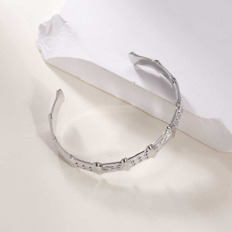 Women Open Bangle in Modern Bamboo Design Nin Boutique