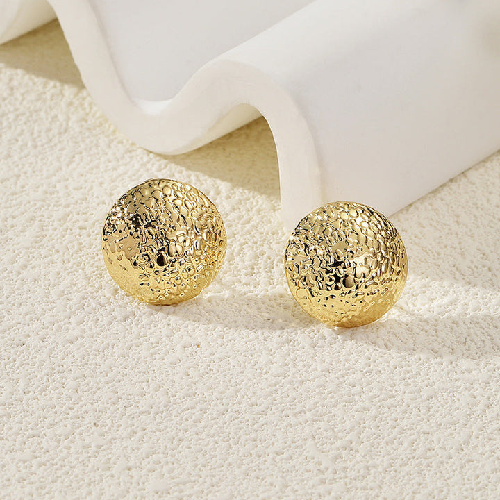 Women's earrings with elaborate scale pattern Nin Boutique