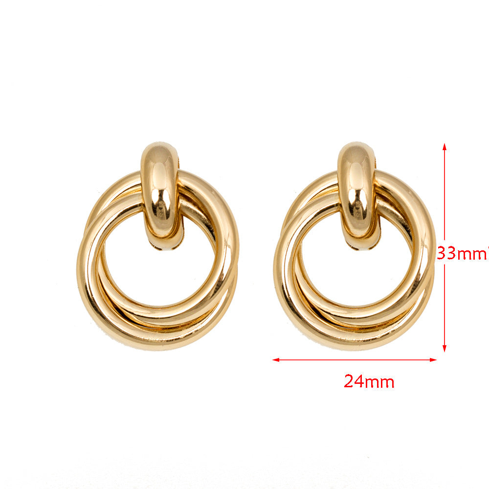 Women's earrings made of high-quality stainless steel with playful chain design Nin Boutique