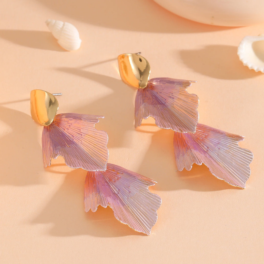 Ladies' earrings in floral design made of high-quality metal Nin Boutique