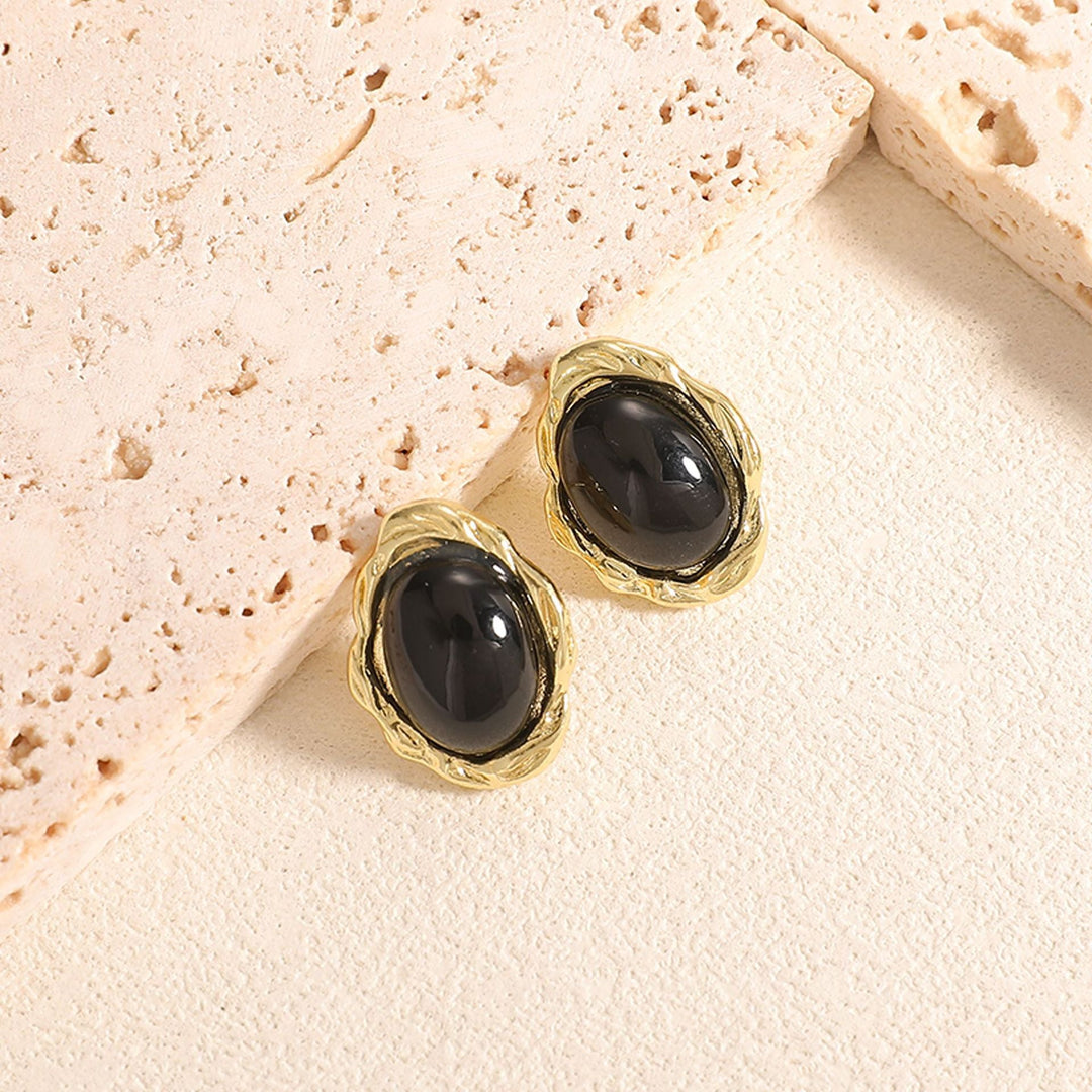 Women's earrings with intricate design and high-quality semi-precious stone Nin Boutique