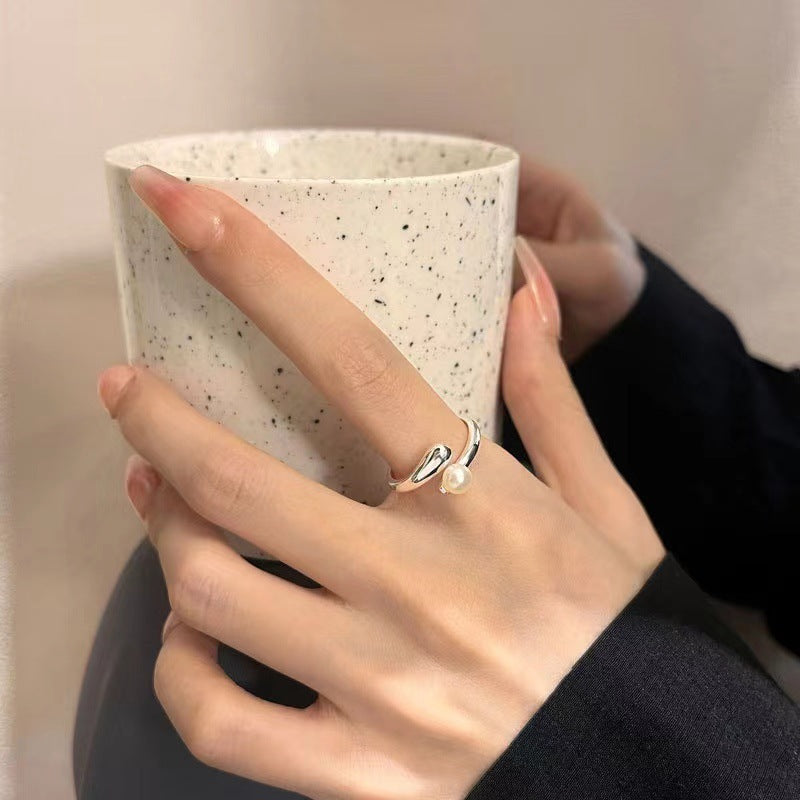 Women's Open Ring with Elegant Pearl and Modern Design Nin Boutique