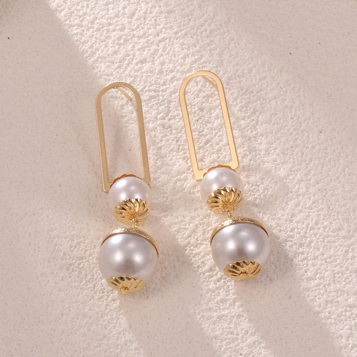 Women's earrings with elegant pearl design Nin Boutique