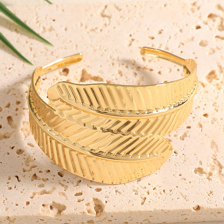 Women's Open Bangle with Artistic Coral Pattern Nin Boutique