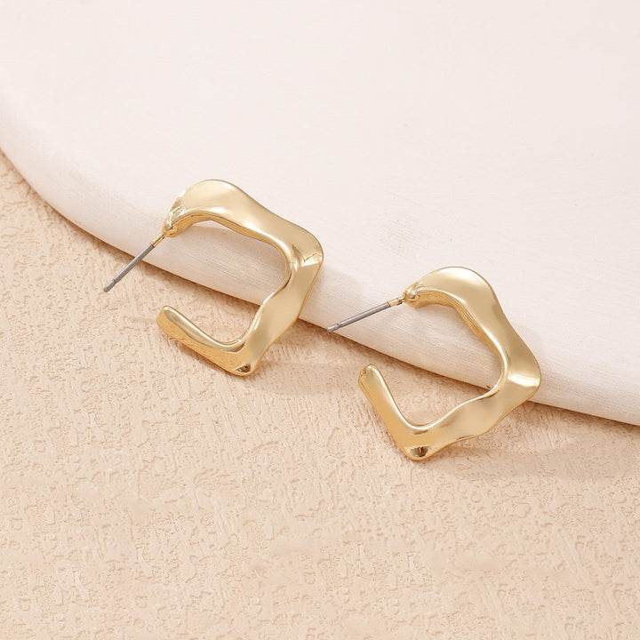 Women's earrings with modern wave design Nin Boutique