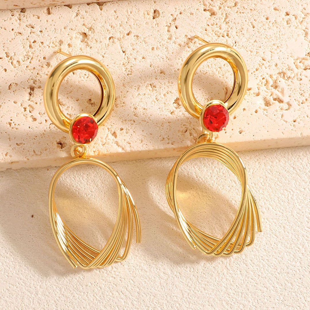 Women's earrings with elegant, curved wire design Nin Boutique