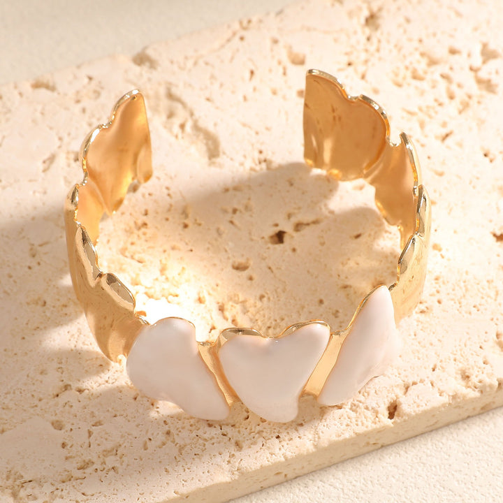 Women Open Bangle with Artistic Snake Motif Nin Boutique