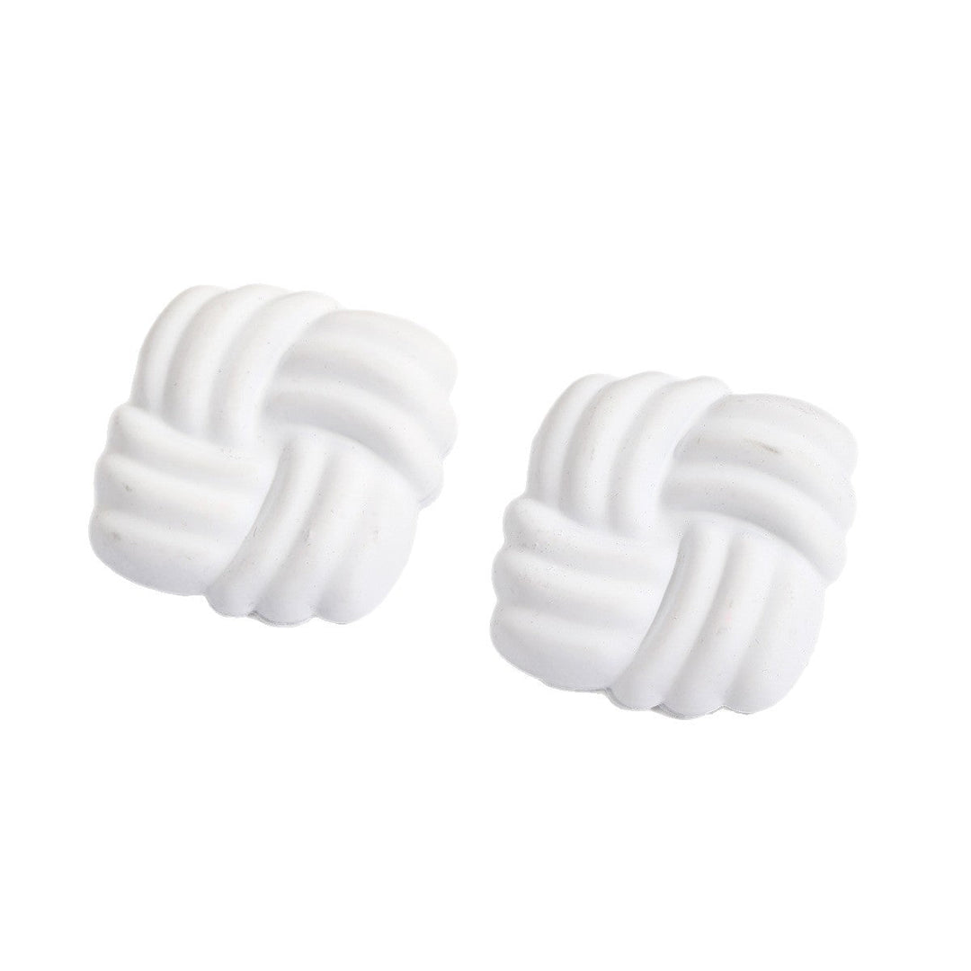 Women’s earrings in creative knot design Nin Boutique
