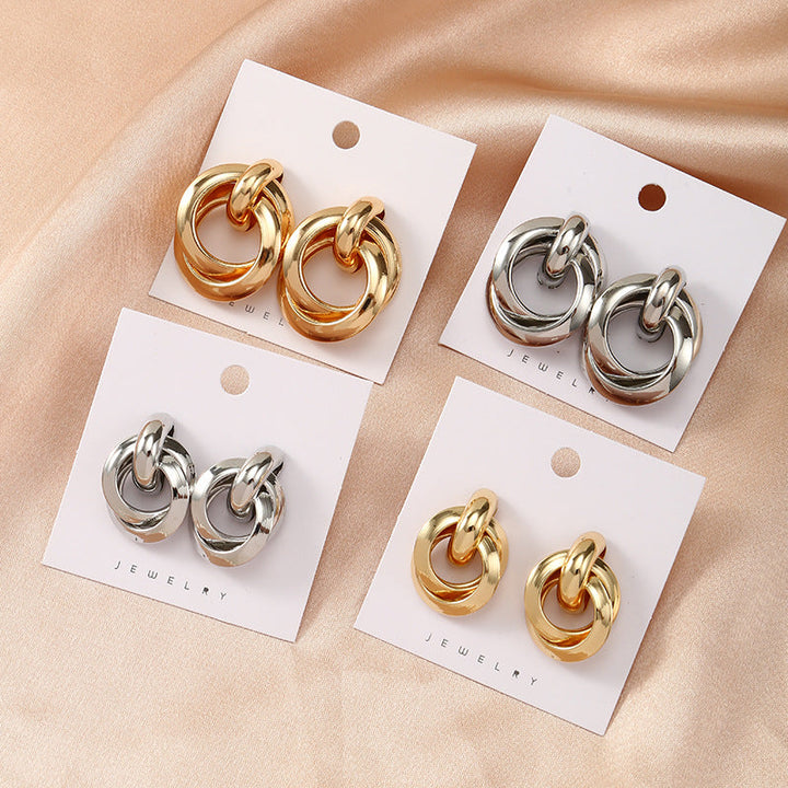 Women's earrings made of high-quality stainless steel with playful chain design Nin Boutique