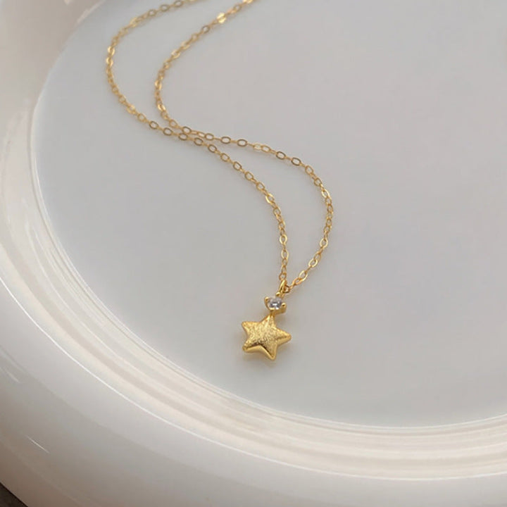Women's necklace with sparkling star pendant made of high-quality stainless steel Nin Boutique