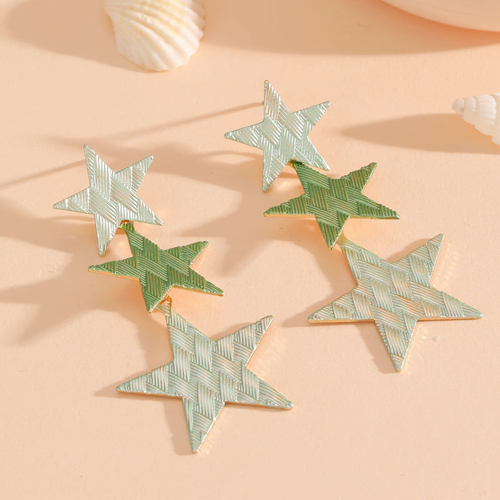 Women’s earrings in creative star design Nin Boutique