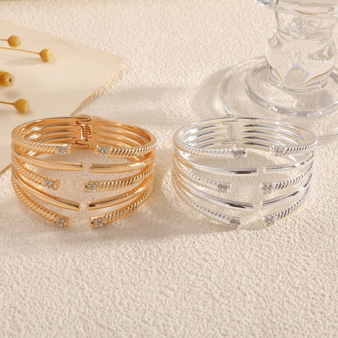 Ladies Open Bracelet with Modern, Layered Design Nin Boutique
