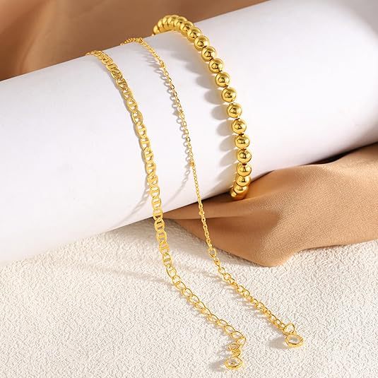 Ladies ankle bracelet with sparkling gold-colored beads and elegant design Nin Boutique