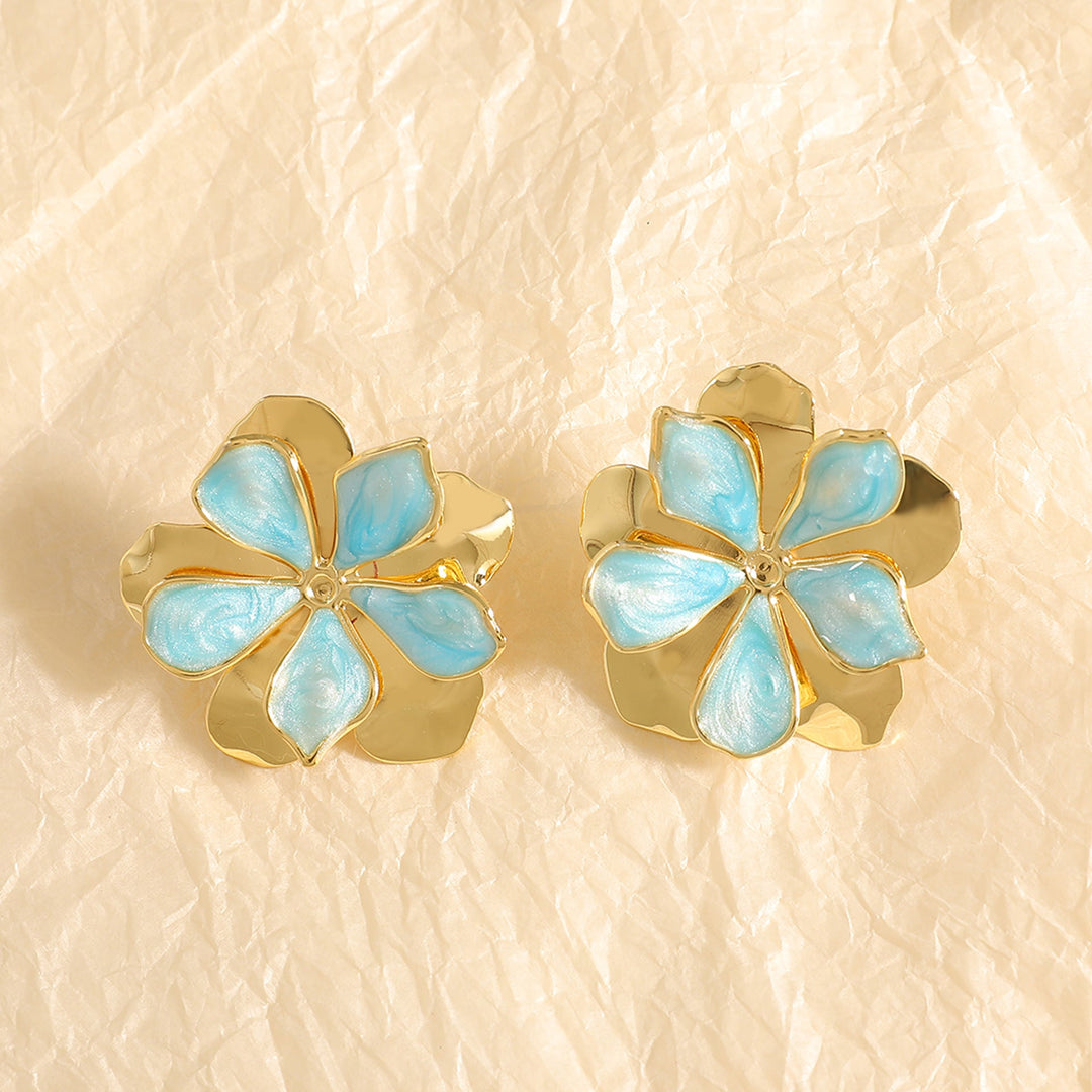 Ladies Earrings with intricate floral motif Nin Boutique