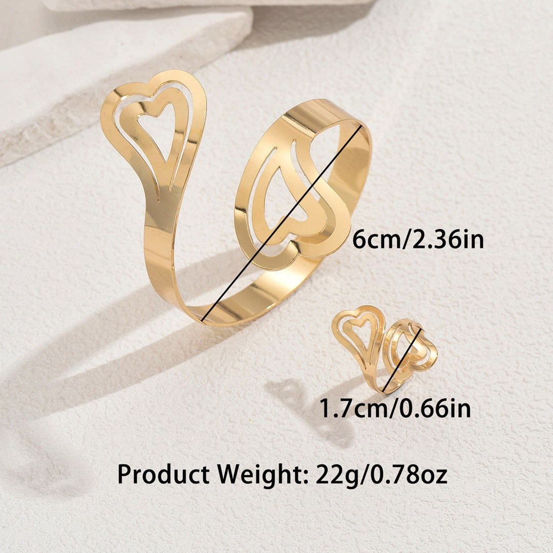 Ladies cuff bracelet and ring in artistic heart design Nin Boutique