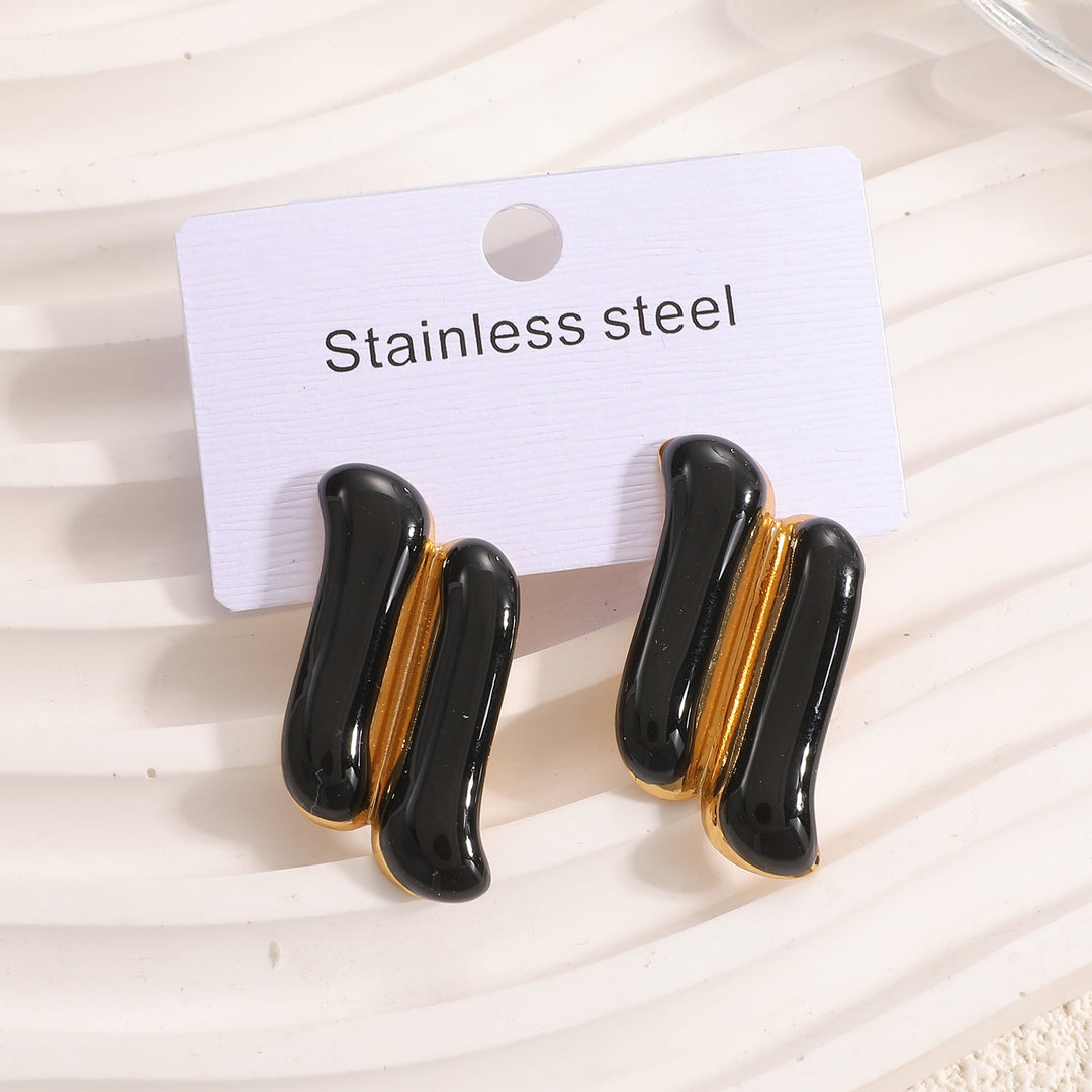Women's earrings in modern, artistic design Nin Boutique