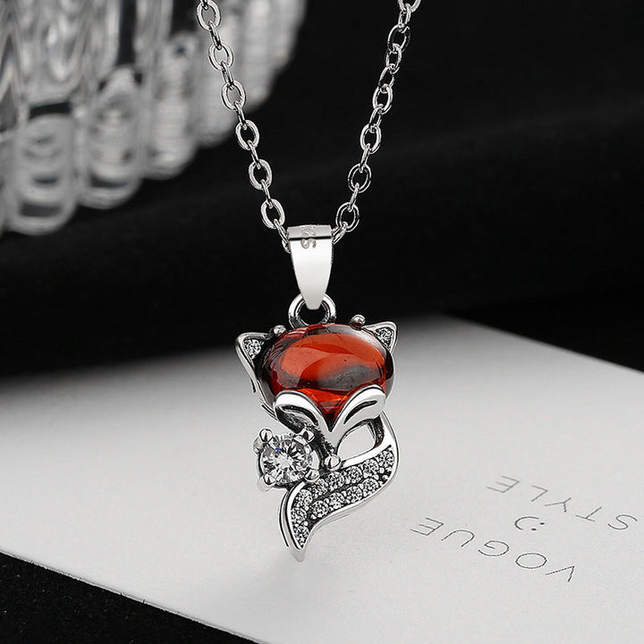 Women's pendant necklace with intricate fox design Nin Boutique