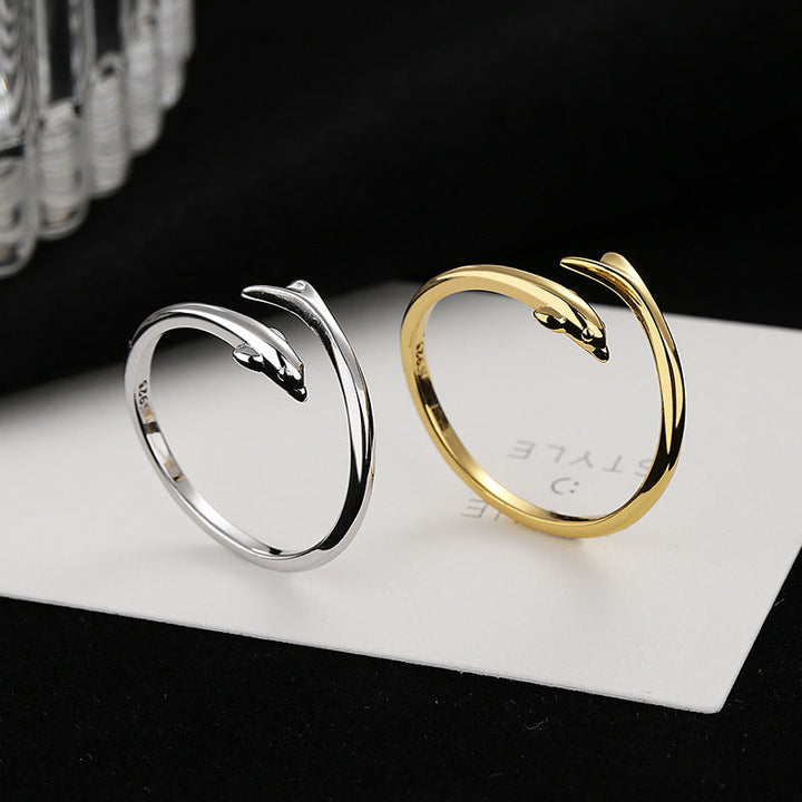 Women's ring with stylish animal motif and shiny surface Nin Boutique